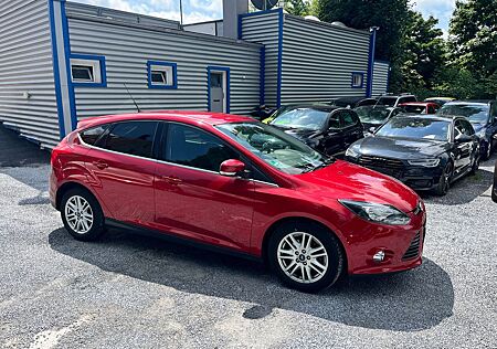 Ford Focus Lim. Titanium*Klimaautomatik*