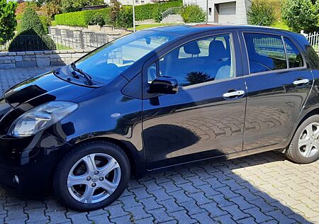Toyota Yaris 1,33-l-Dual-VVT-i Edition