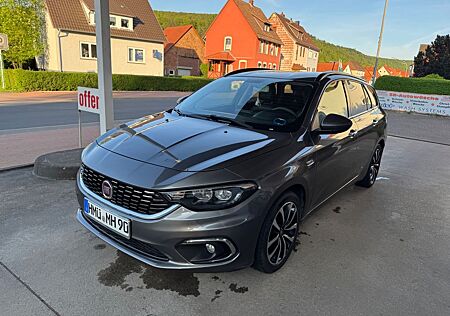 Fiat Tipo 1.6 MultiJet S-DESIGN S-DESIGN