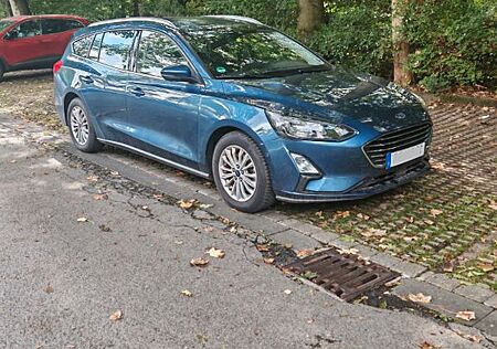Ford Focus 1,0 EcoBoost 92kW Titanium X Turnier T...