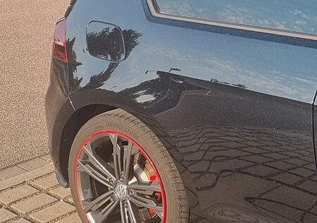 VW Golf Volkswagen 2.0 TSI DSG GTI GTI