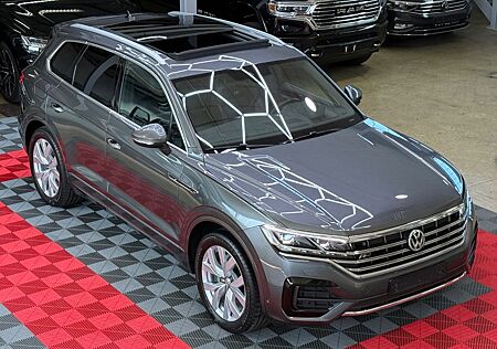 VW Touareg Volkswagen R-Line 4Motion Panorama Matrix ACC HUD