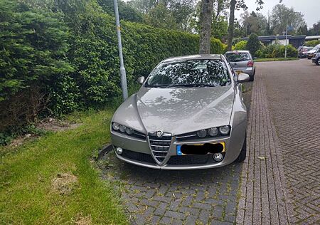 Alfa Romeo 159 gebraucht kaufen Alfa Romeo 159 2.2 JTS 16V Distinctive Distinctive