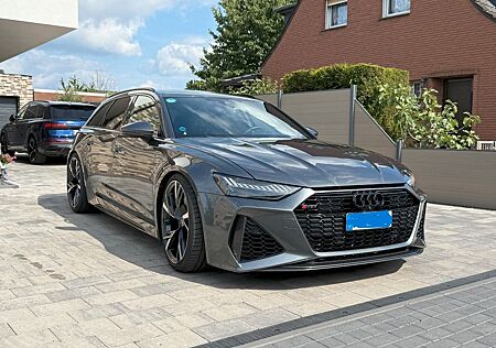 Audi RS6 4.0 TFSI Keramik, B&O, Carbon
