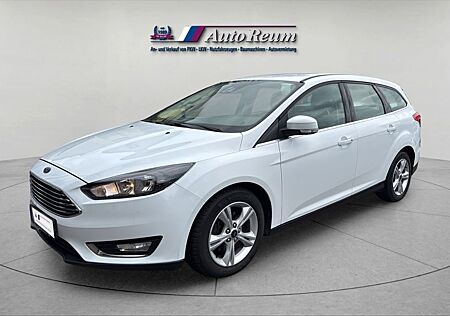 Ford Focus Turnier Titanium NAVI SITZHEIZ TEMPOMAT