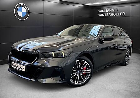 BMW 540d xDrive Touring M Sport PRO HUD DA+ STH B&W