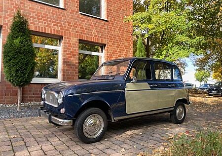 Renault R 4 Parisienne! , Oldtimer