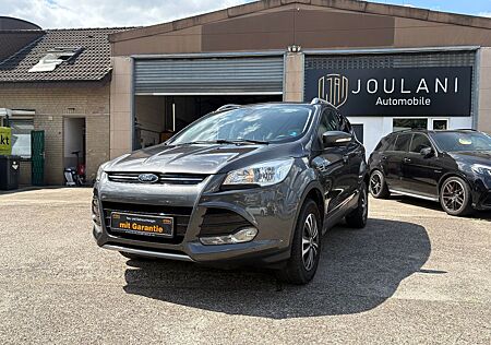 Ford Kuga Titanium ParkPilot Navi Tempomat