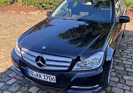 Mercedes-Benz C 180 T BlueEFFICIENCY ELEGANCE ELEGANCE
