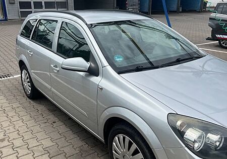 Opel Astra Caravan 1.6 Twinport 77kW -108tsd KM