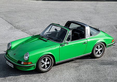 Porsche 911 Urmodell 911 2.4S Targa