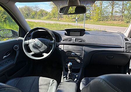 Renault Laguna Grandtour Avantage 1.9 dCi FAP 96kW A...