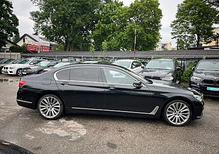 BMW 740 L d xDrive Individual*Panorama sky Lounge