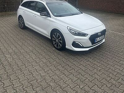 Hyundai i30 1.4 T-GDI YES! + DCT YES! + Vollaustatung