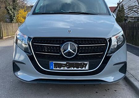 Mercedes-Benz V 220 d STYLE kompakt AHK MBUX Fondklima