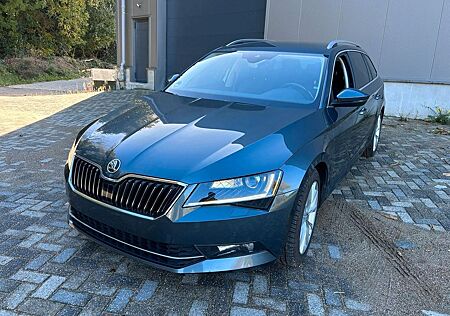 Skoda Superb 2.0 TDI"DSG"PREMIUM EDITION"VOLL-PAKET"