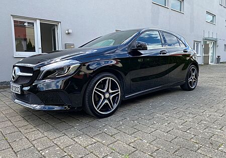 Mercedes-Benz A 180 Urban /8fach Alu/18 Zoll AMG/wenig km