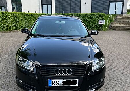 Audi A3 2.0 TDI (DPF) Attraction Attraction
