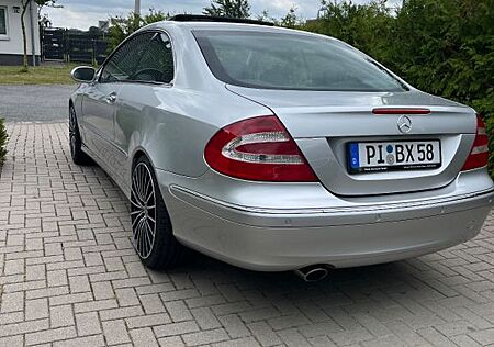 Mercedes-Benz CLK 200 KOMPRESSOR ELEGANCE Elegance