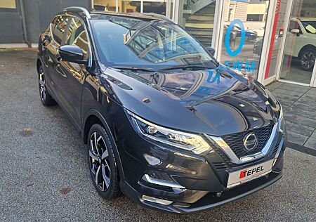 Nissan Qashqai 1.3 DIG-T AKARI DCT