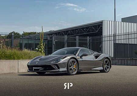 Ferrari F8 Tributo 3.9 V8 HELE