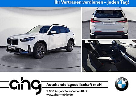 BMW X1 sDrive20iA AHK Rückfahrkamera Navi DSG Adapti