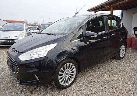 Ford B-Max 1.0 74kW Titanium