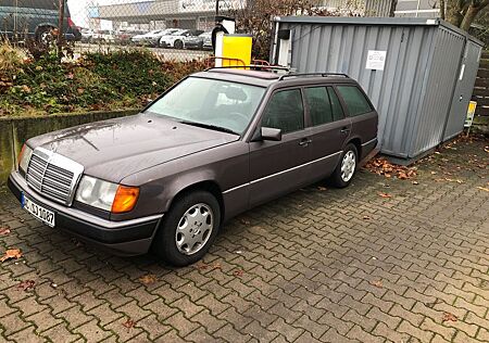 Mercedes-Benz E 250