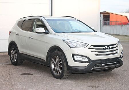 Hyundai Santa Fe Style 2WD, AHK, Leder