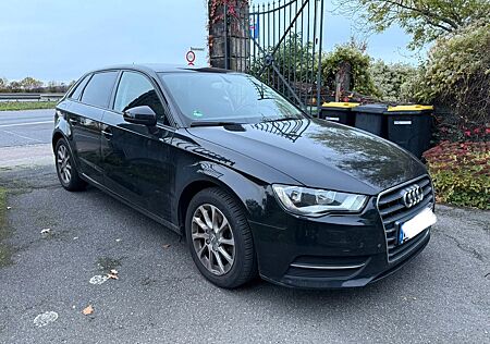 Audi A3 1.6 TDI S tronic Sportback