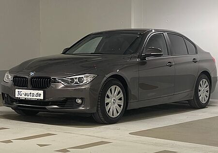 BMW 320i //1 HAND//LEDER//8-FACHBEREIFT