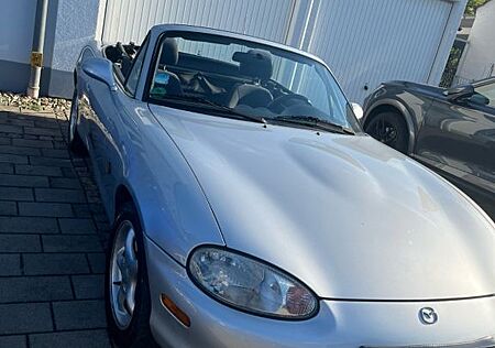 Mazda MX-5 1.6 16V Four Seasons Four Seasons