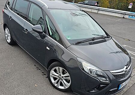 Opel Zafira Tourer 2.0 CDTI INNOVATION XENON