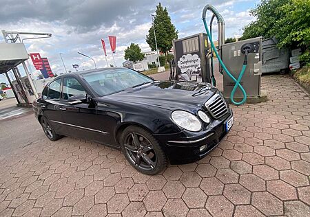 Mercedes-Benz E 320 CDI 4MATIC AVANTGARDE Avantgarde