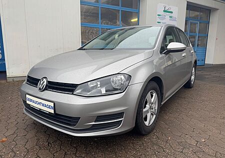 VW Golf Volkswagen VII Lim. Trendline BMT