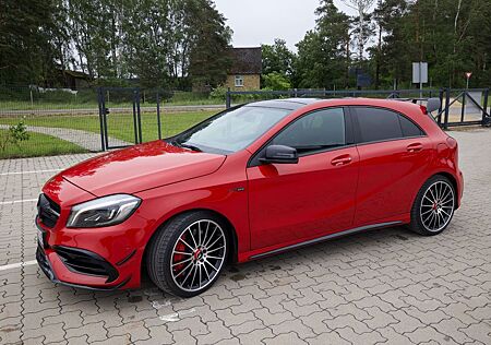 Mercedes-Benz A 45 AMG Mercedes-AMG A 45 4MATIC DCT Merced...