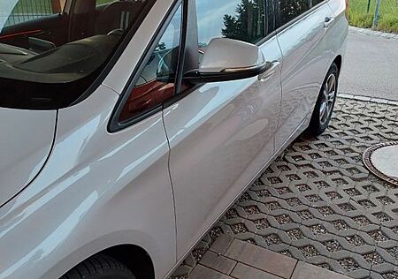 BMW 216i 216 Gran Tourer mit Gebrauchtwagengarantie