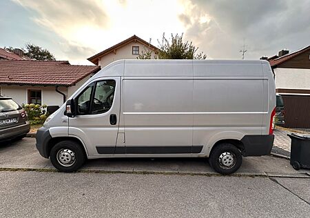 Fiat Ducato L2H2, AHK, Ladeboden NEU