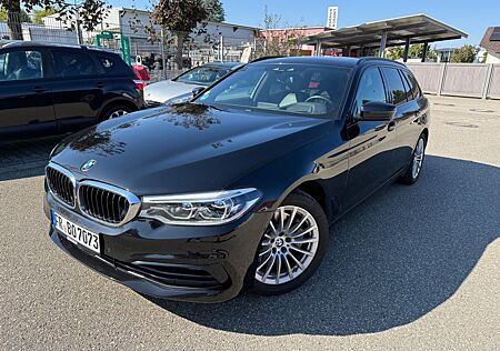 BMW 530 d Touring xDrive Sport Line S Standh. AHK