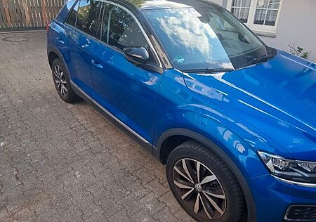 VW T-Roc Volkswagen 1.0 TSI Style BlueMotion Technology