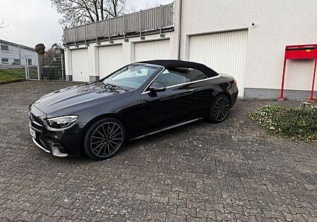 Mercedes-Benz E 300 d 4MATIC AMG BURMESTER HUD MASSAGE SITZBEL
