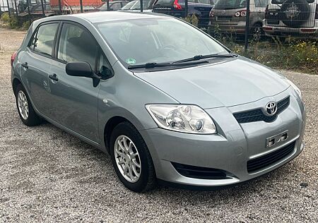 Toyota Auris Basis Klima Ahk. Scheckheft