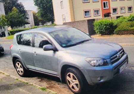 Toyota RAV 4 , Tüv neu