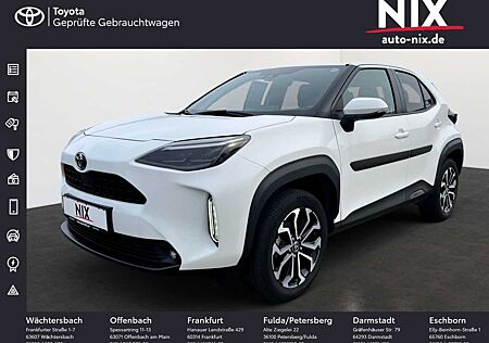 Toyota Yaris Cross Hybrid 1.5 Team Deutschland KAMERA
