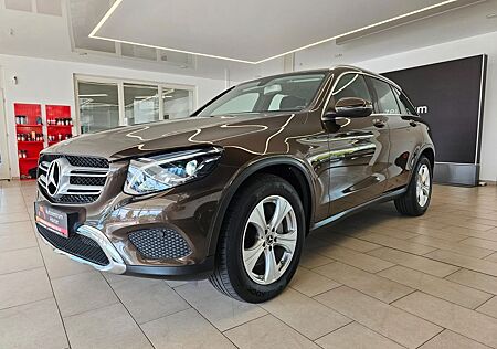 Mercedes-Benz GLC 220 d 4MATIC*EXCLUSIVE*AHK*LED*TEMPOMAT*