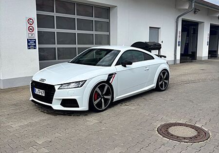 Audi TTS Coupe 2.0 TFSI S tronic quattro -