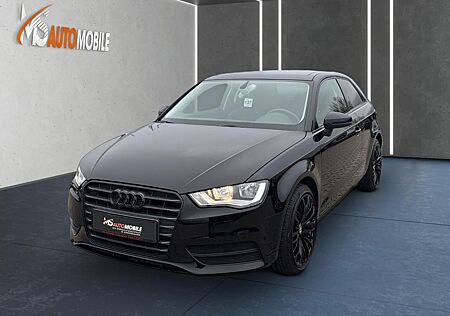 Audi A3 attraction+*PANORAMA-DACH*+LM