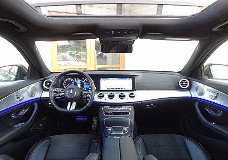 Mercedes-Benz E 300 4M*3X*AMG*PANO*HUD*AHK*MBLED*DISTRO*SOUND