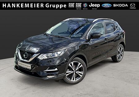 Nissan Qashqai Zama NAVI+360°KAMERA+AHK+SHZ+PANO+TEMPOM