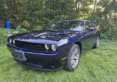 Dodge Challenger 3,6l v6*Auto 8gang*schekheft*tuv neu